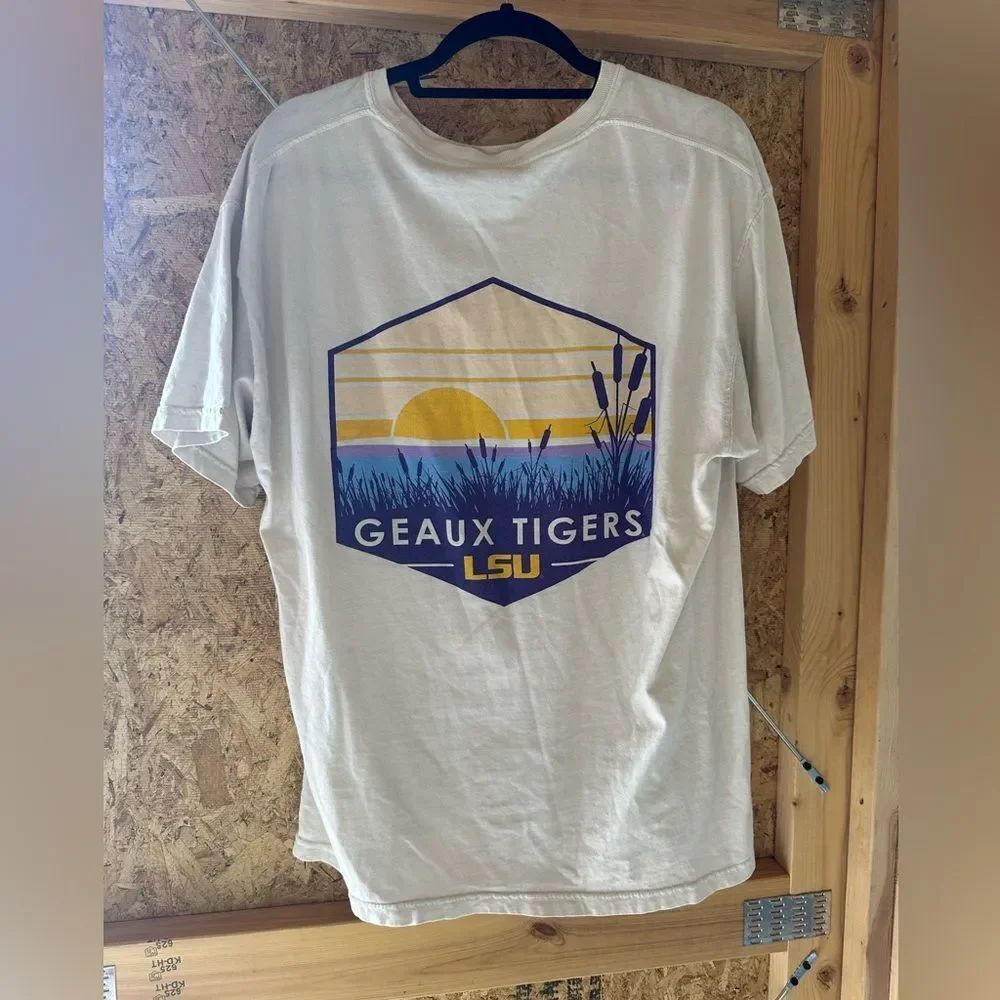 Comfort Colors Cream Geaux Tigers T-Shirt